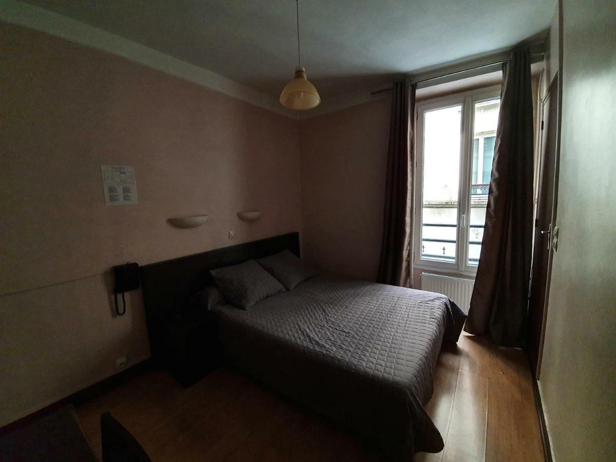 Hotel Anya Париж Екстериор снимка